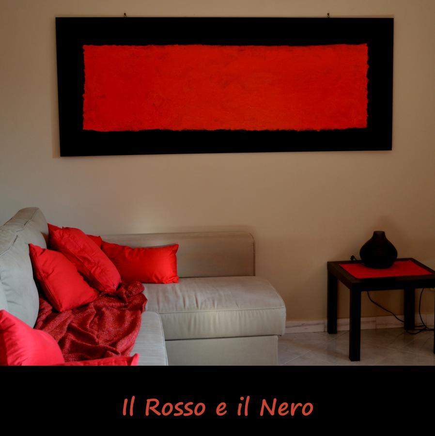 B&B Il Rosso E Il Nero 제프라나에트니아 외부 사진